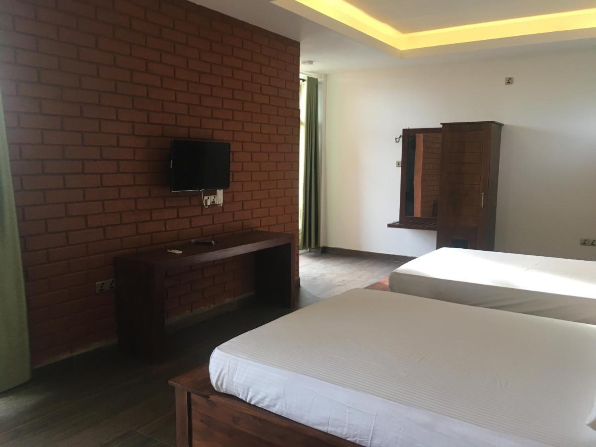 Monaara Leisure - Anuradhapura Kültér fotó