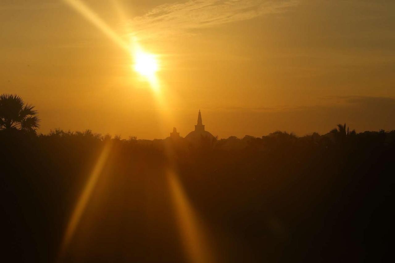 Monaara Leisure - Anuradhapura Kültér fotó